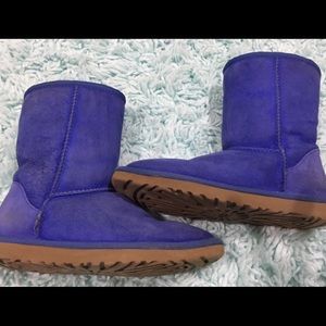 Bright blue kid’s Authentic UGG boots